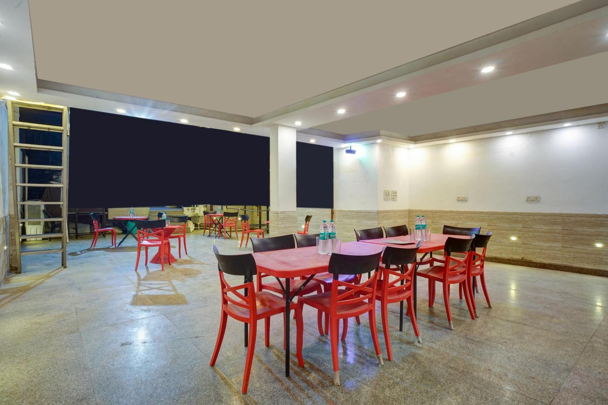 The Hindustan International - Traveller'S Choice Award 2025 Best Of Best Winning Hotel Yeni Delhi Dış mekan fotoğraf