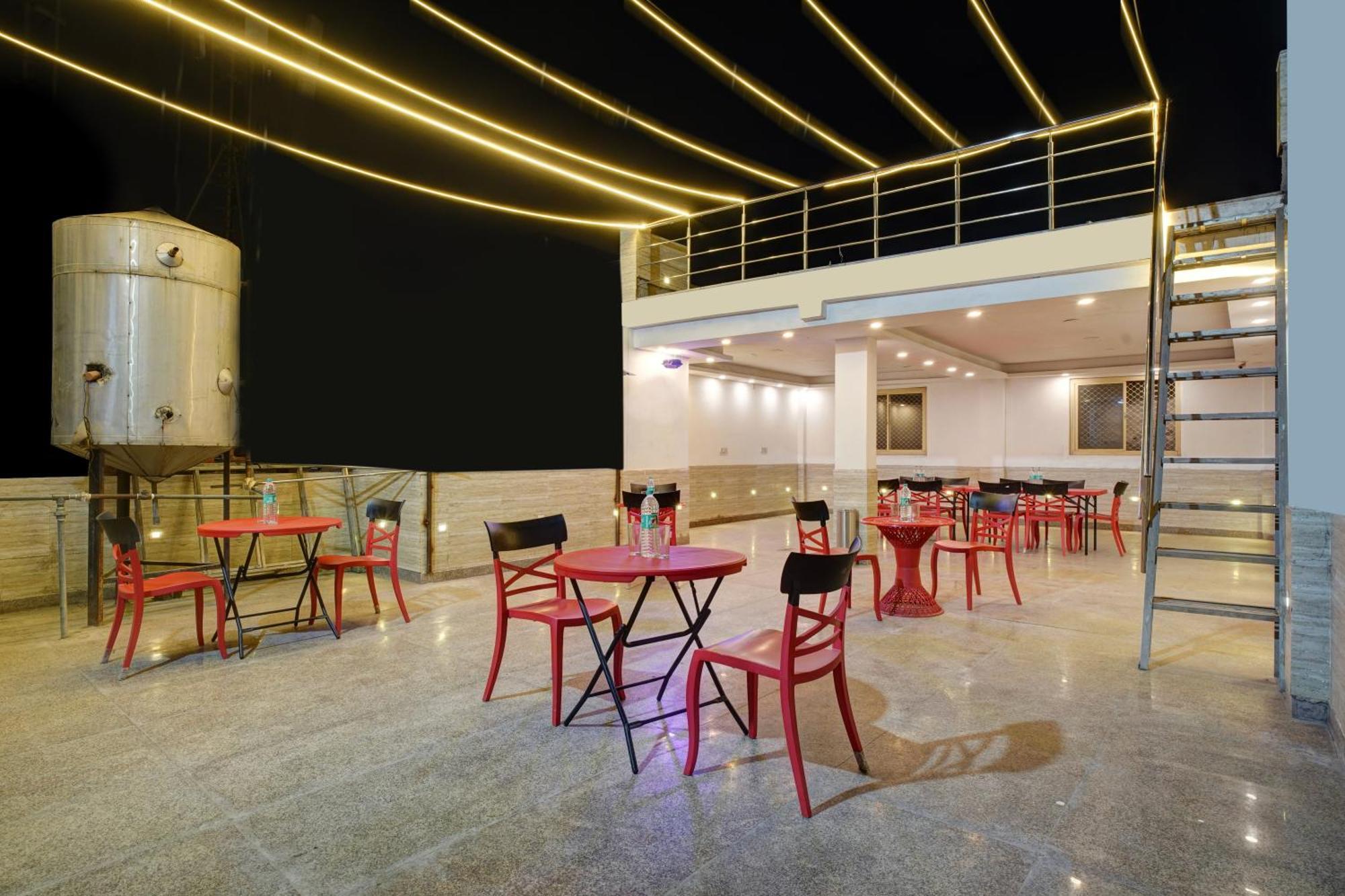 The Hindustan International - Traveller'S Choice Award 2025 Best Of Best Winning Hotel Yeni Delhi Dış mekan fotoğraf