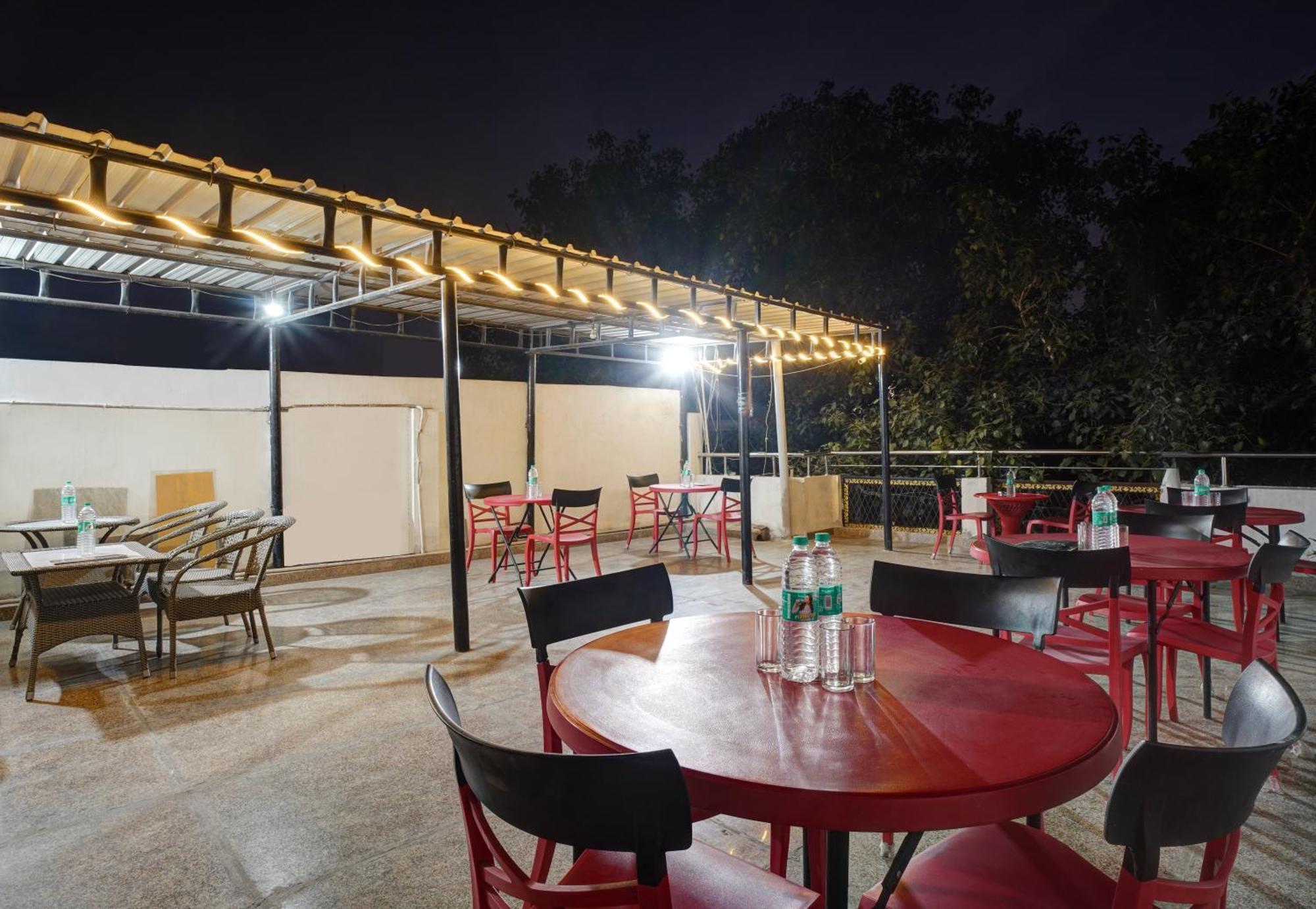 The Hindustan International - Traveller'S Choice Award 2025 Best Of Best Winning Hotel Yeni Delhi Dış mekan fotoğraf