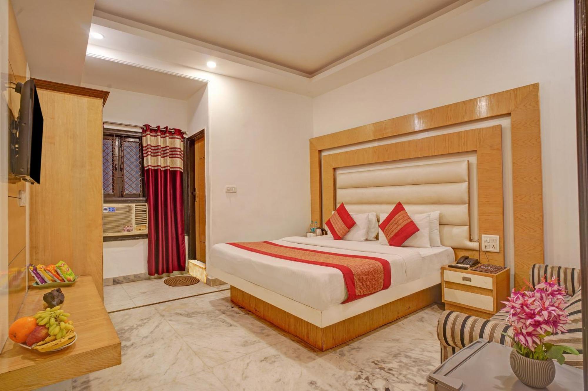 The Hindustan International - Traveller'S Choice Award 2025 Best Of Best Winning Hotel Yeni Delhi Dış mekan fotoğraf