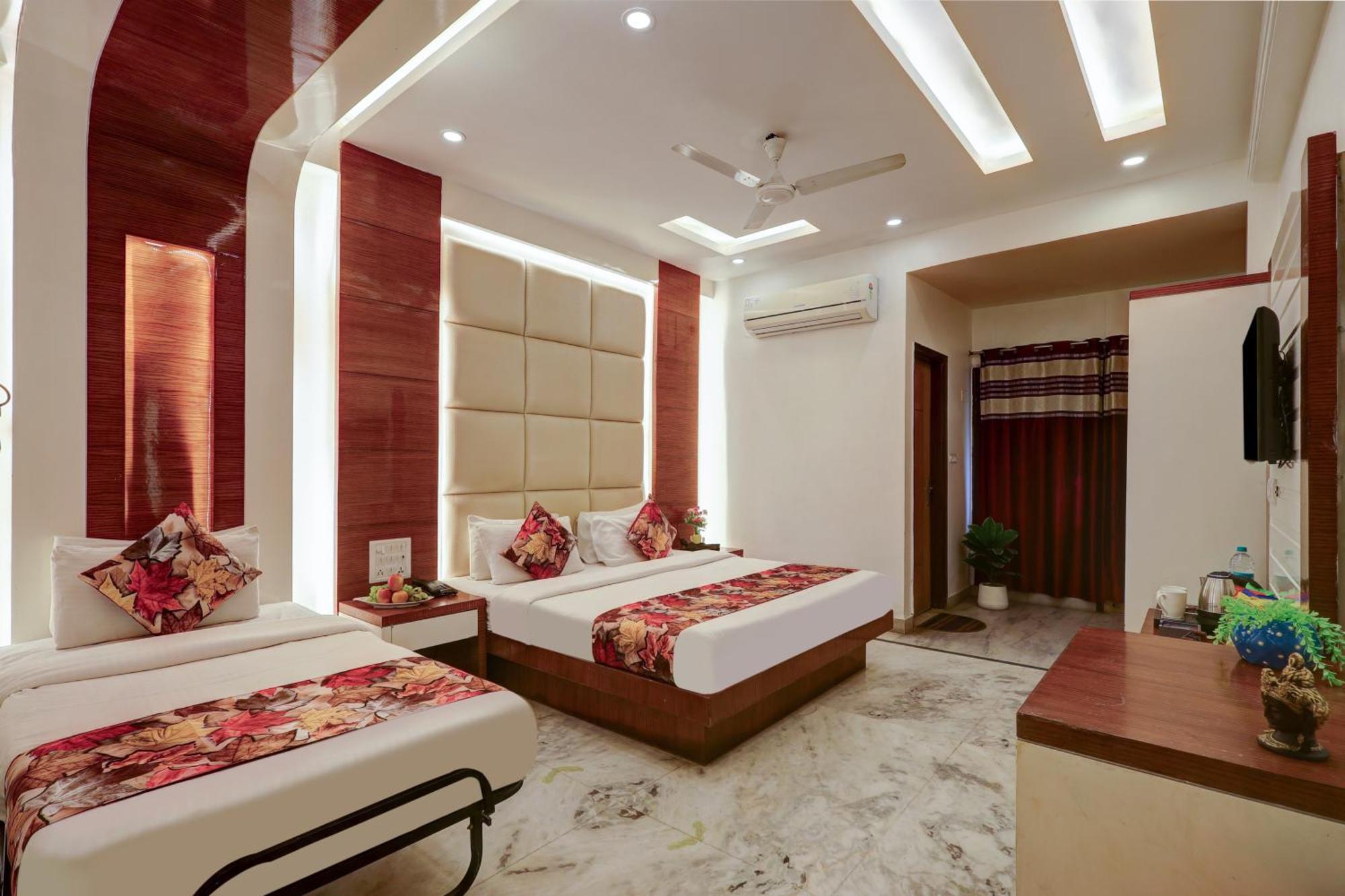 The Hindustan International - Traveller'S Choice Award 2025 Best Of Best Winning Hotel Yeni Delhi Dış mekan fotoğraf