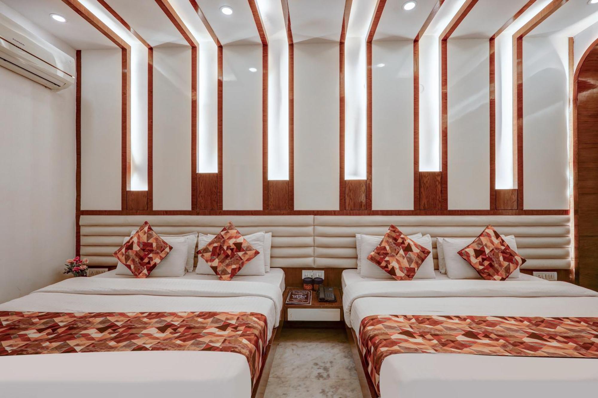 The Hindustan International - Traveller'S Choice Award 2025 Best Of Best Winning Hotel Yeni Delhi Dış mekan fotoğraf