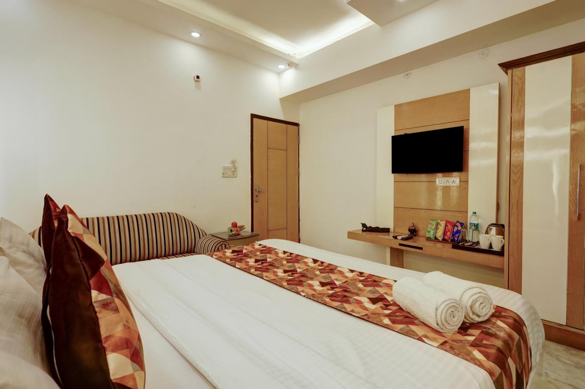 The Hindustan International - Traveller'S Choice Award 2025 Best Of Best Winning Hotel Yeni Delhi Dış mekan fotoğraf