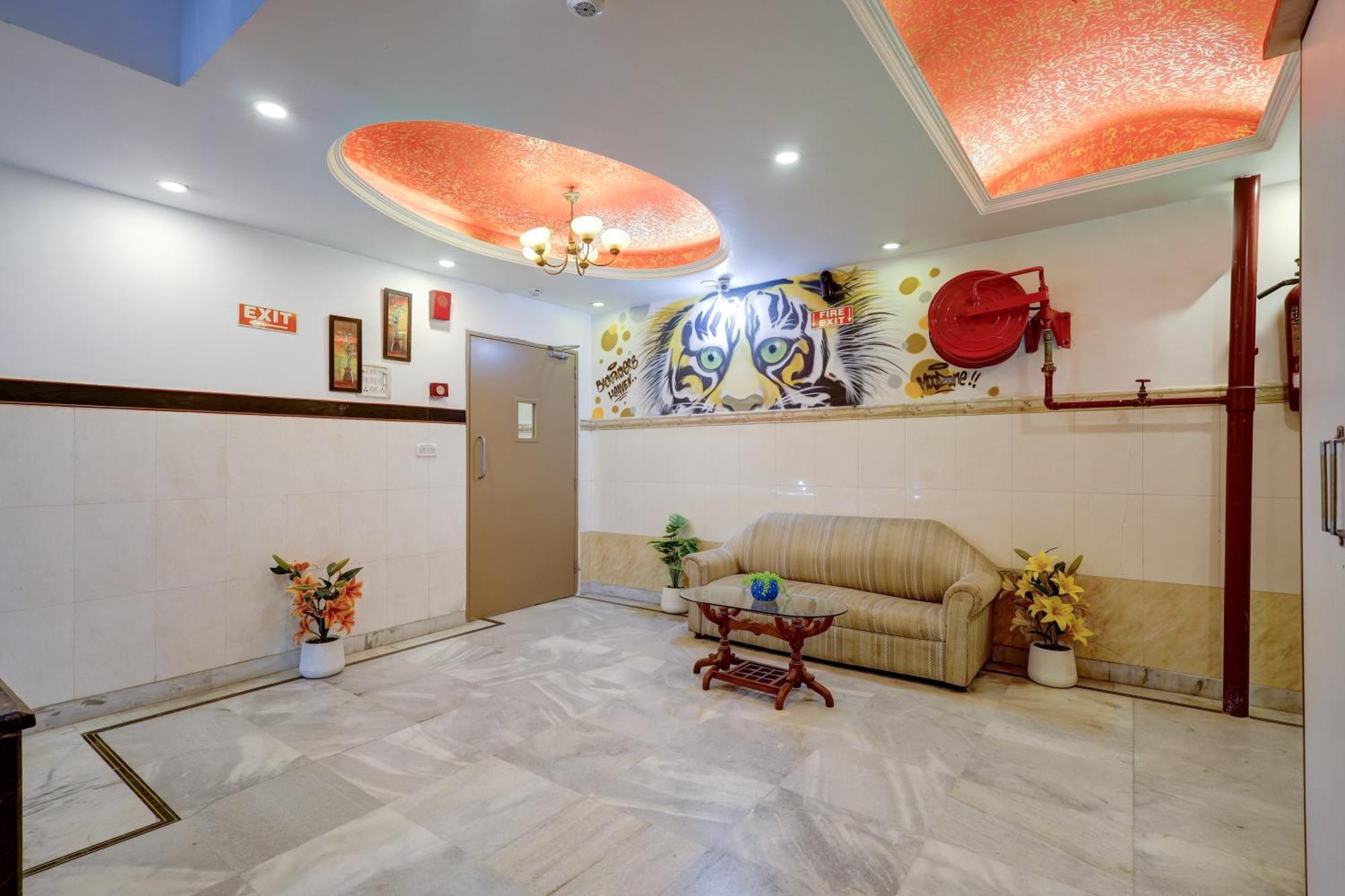 The Hindustan International - Traveller'S Choice Award 2025 Best Of Best Winning Hotel Yeni Delhi Dış mekan fotoğraf